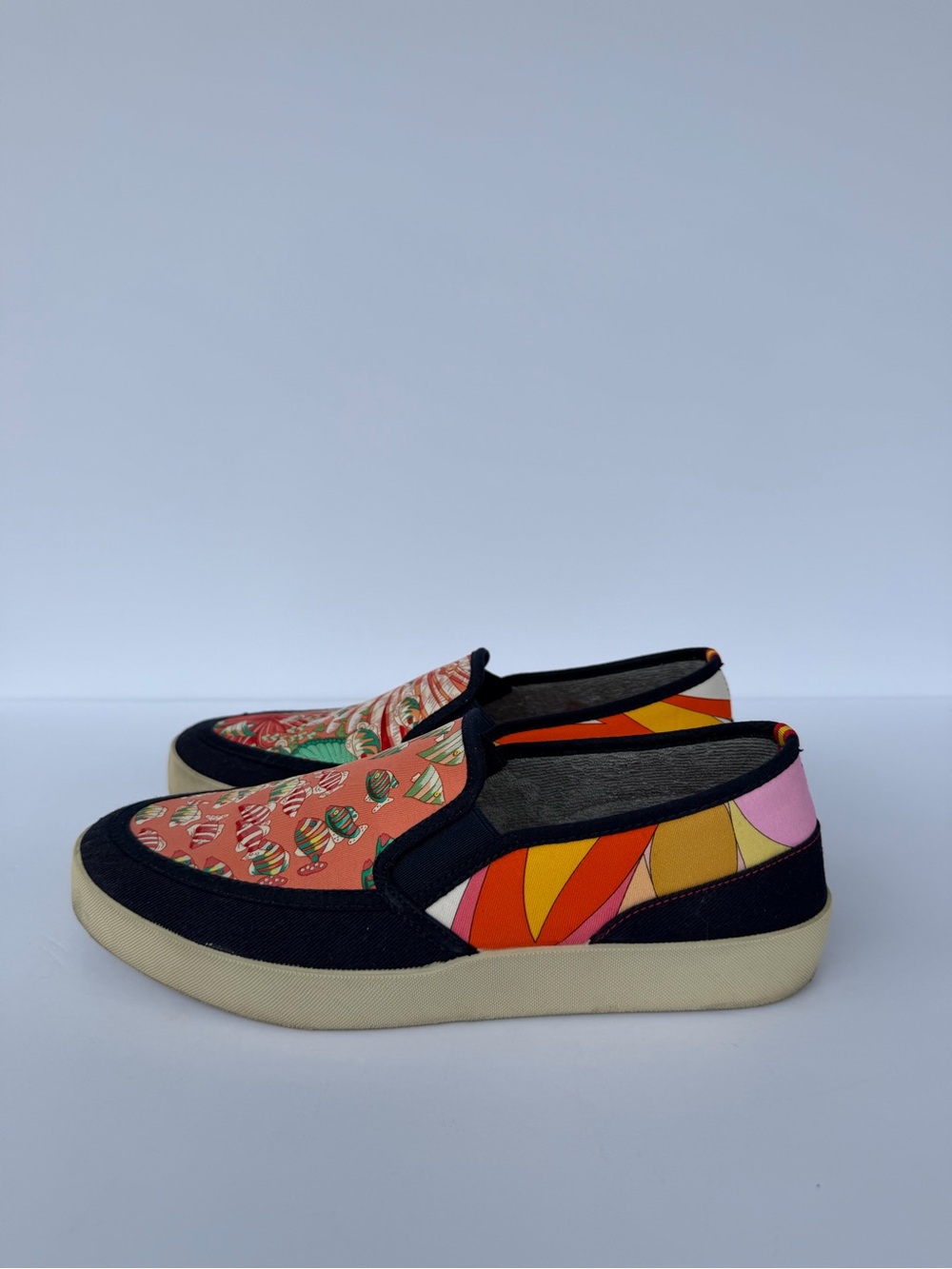 respoKed Coral Fish-Print Slip-On Sneakers for Women - Picture 3 of 7